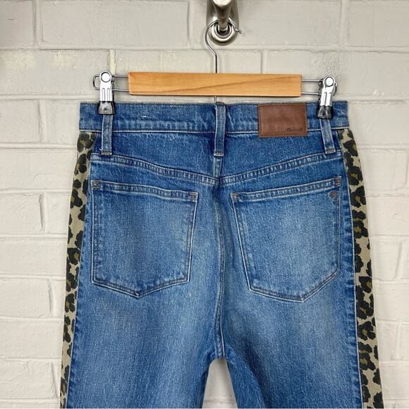 Madewell Classic Straight Jeans w/ Leopard Leg Stripe Size 26 - Picture 10 of 11